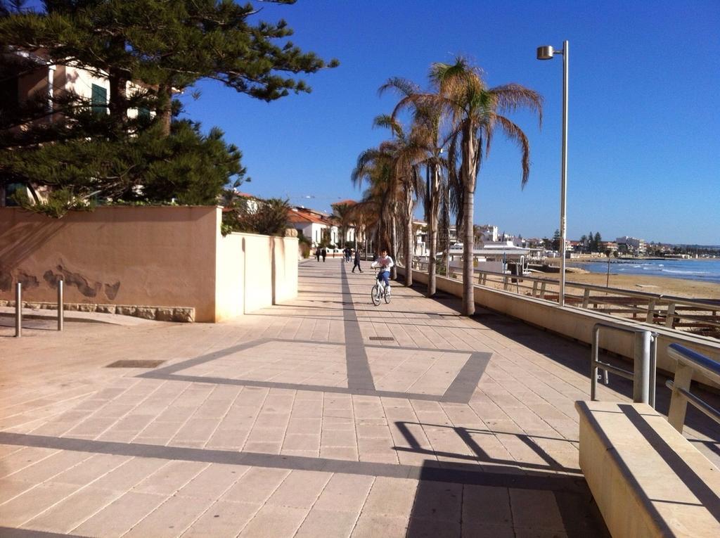 Villa La Terrazza Sul Porto Marina di Ragusa Zimmer foto